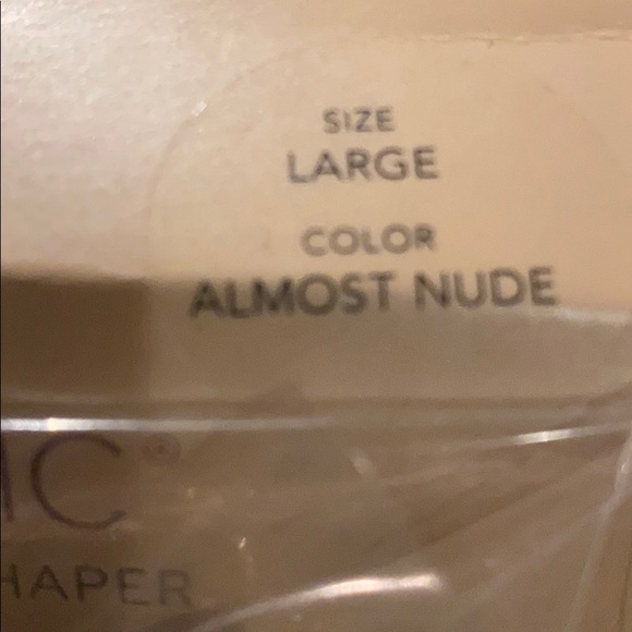 Shapewear - Picture 2 of 3